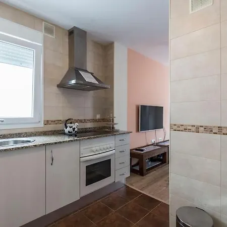 Cadizz- Andalusian Style Attic El Falla Apartment