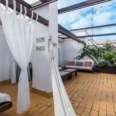 Apartment Cadizz- Andalusian Style Attic El Falla *