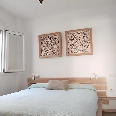 Apartment Cadizz- Andalusian Style Attic El Falla *