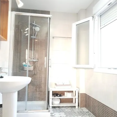 Apartament Cadizz- Andalusian Style Attic El Falla *